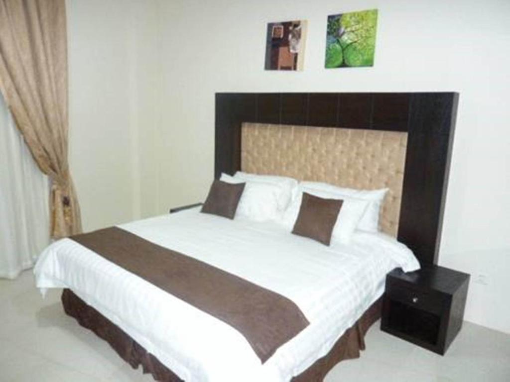 Rest Inn Hotel Suites 阿可贺巴 客房 照片